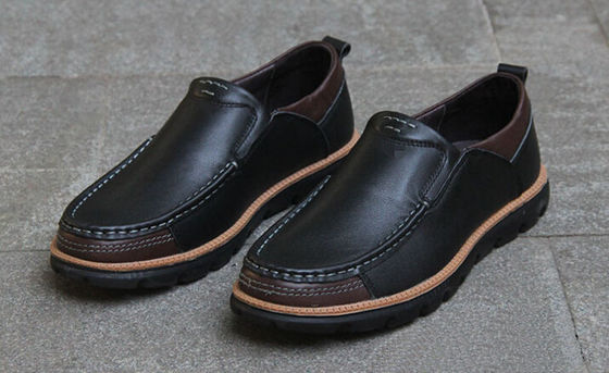 Zapatos informal de cuero de grano completo Bolsos de conducción cómodos y suaves para hombres