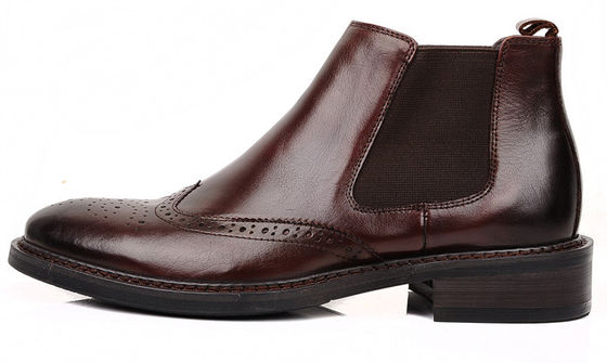 Brogue estilo hombres botas de tobillo deslizamiento en tamaño de cuero de grano completo personalizado