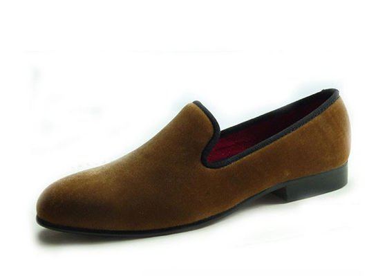 Hombres de negocios de terciopelo zapatillas de fumador bordadas de hombre zapatillas de palo rojo