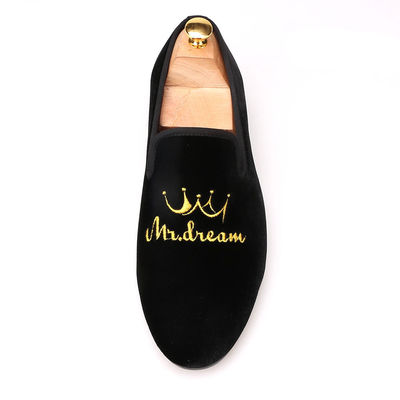 Red Bottom Men Velvet Loafers Color de suela exterior de caucho personalizado para negocios