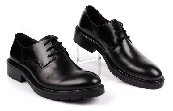 Calzado hecho a mano, hombre, encaje negro, zapatos cómodos con plataformas gruesas.