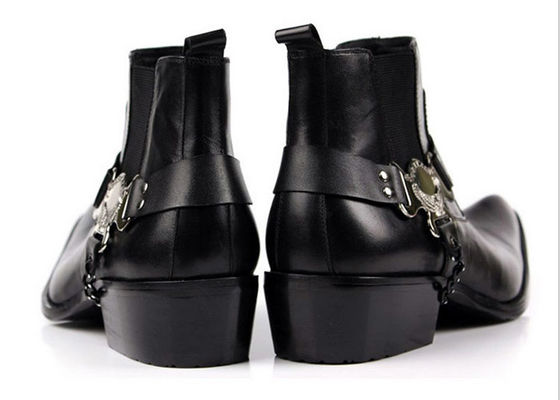 Botas personalizadas para hombres de tobogán de invierno en botas de hombre con cadena mental