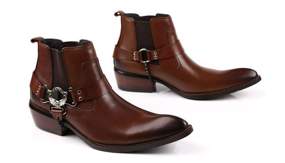 Botas personalizadas para hombres de tobogán de invierno en botas de hombre con cadena mental