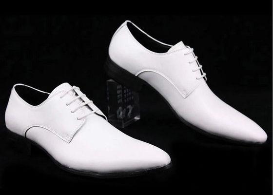 Sapatos de vestido de novia para hombres de cuero blanco cómodos / transpirables / cálidos con piel de ternero