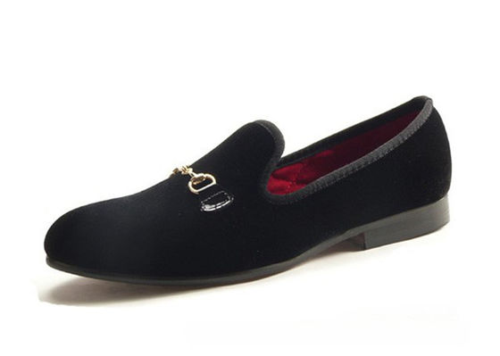Hombres hechos a mano, zapatillas de terciopelo rojo, zapatillas confortables.