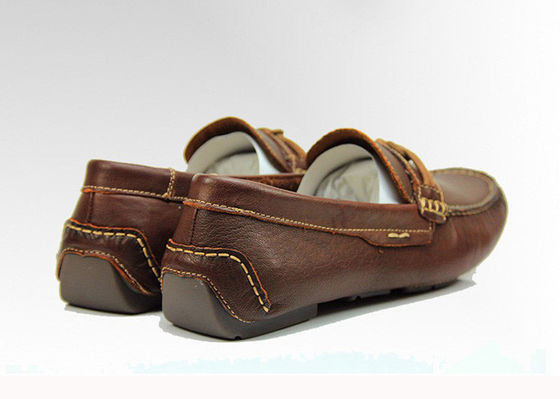Loafers de cuero para hombres de color marrón hechos a mano Loafers de cuero planos