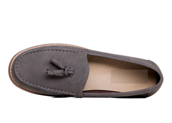 Gris, hombre, camiseta, zapatos, moda, hombre, chalecos para la fiesta.
