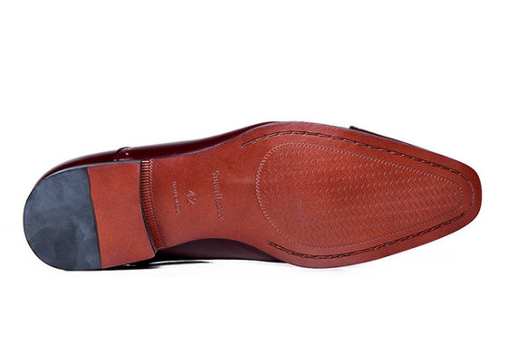 Tamaño normal tallado hombre zapatos de vestir punta del dedo, adulto marrón cordones hasta zapatos de vestir