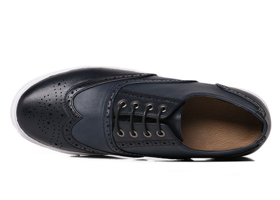 Camisetas confortables para hombres zapatillas de deporte con cordones negras de PU zapatillas de hombre con cordones de cuero zapatillas de deporte de Brogue