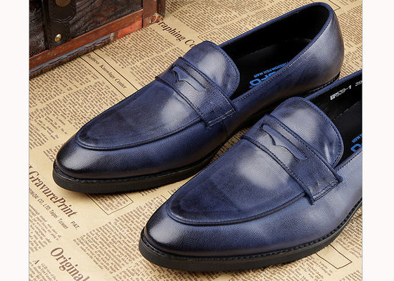 Calzado de lujo para hombres de cuero y calzado casual para hombres de Oxford Calzado azul Brogue para fiesta / boda