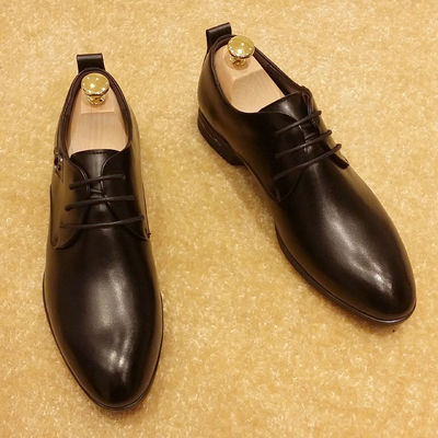 Zapatos de hombre de cuero italiano para bodas, zapatos negros con cordones.