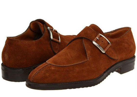 Hombres con zapatos de cuero marrón, zapatos de brazalete, zapatos de brazalete de Goodyear.