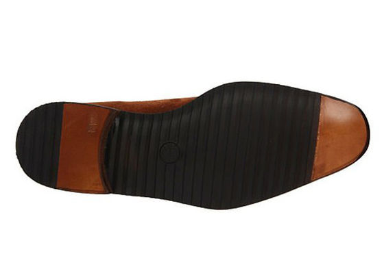 Hombres con zapatos de cuero marrón, zapatos de brazalete, zapatos de brazalete de Goodyear.