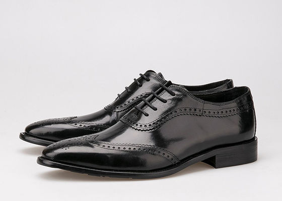 Hombres negros zapatos de negocios, zapatos de cuero de Oxford tallados zapatos de Brogue