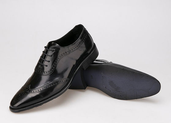 Hombres negros zapatos de negocios, zapatos de cuero de Oxford tallados zapatos de Brogue