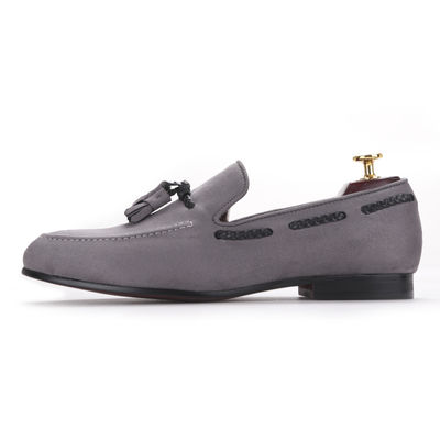Hombres hechos a mano Loafers de terciopelo de cuero genuino estilo británico hombres zapatos para la boda