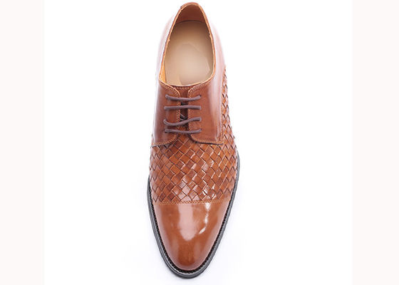 Fiestas / bodas Hombres vestido formal zapatos de pie redondo Hombres zapatos de Derby marrón