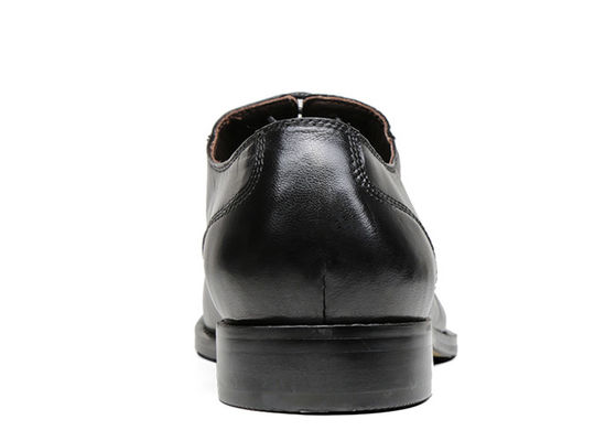 Calzado negro de Oxford confortable con suela interior y cordones de trabajo