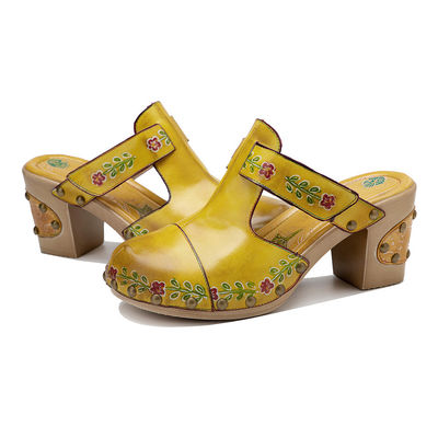 Mujeres de moda amarillas Sandalias Floral Cintas de ropa de mujer Clogs de cuero Sandalias