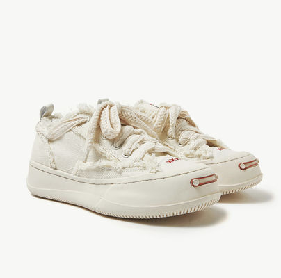 Blanco / Negro Entrenadores respiratorios de lona de mujeres zapatillas redondas