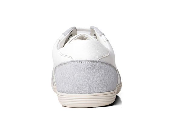 OEM Calzado casual para hombres Calzado de cuero suedo Para hombres Calzado plano blanco