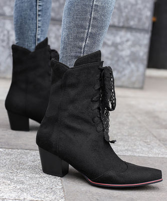 Zapatos de piel femenina negros para su estilo