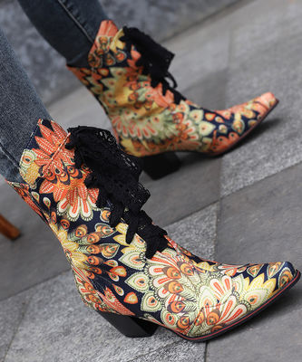 Zapatos de piel femenina negros para su estilo