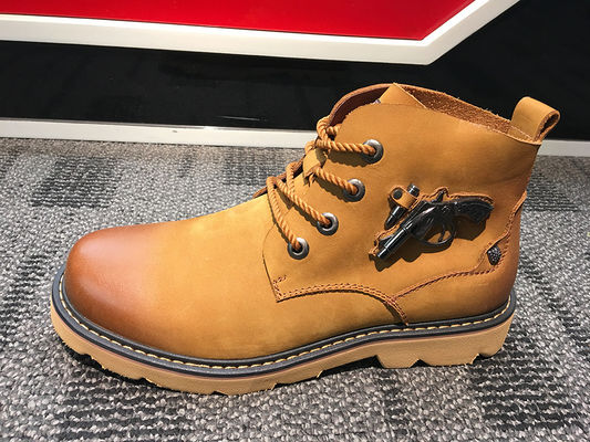 Botas de cuero para hombres para motocicletas, plataformas, tacón alto, zapatillas de tenis.