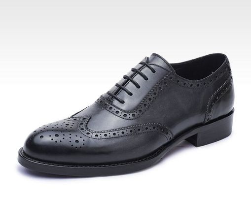 Negocios, zapatos de cordón, zapatos de marca de cuero suave, zapatos de fiesta para hombres.