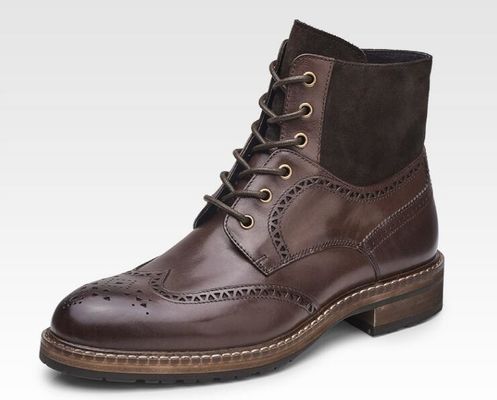 Los hombres con dedos puntiagudos, botas de cuero marrón, botas de cuero Chelsea, botas de cuero con cordones, botas de tobillo para la fiesta