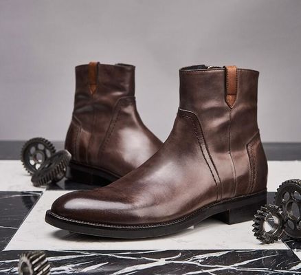 Botas británicas de ocio esculpidas para hombres con tobillos puntados estilo Brogue Botas Chelsea