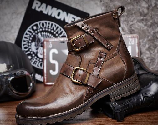 Los hombres botas de Chelsea impermeables hombres de cuero negro cordones botas de vestir