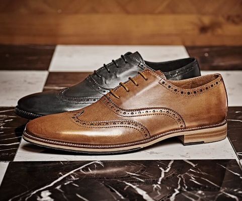 Sapatos personalizados de vestido de novia para hombres hechos a mano de cuero de grano completo