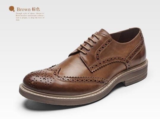 Hombre hecho a mano, calzado de cuero, zapatos de corte, zapatos de corte, zapatos de corte.