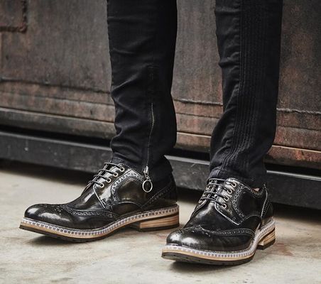 Moda diseñador italiano hombre vestido formal zapatos de cuero genuino zapatos de boda de lujo