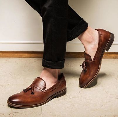 Enlace hasta el talón plano hombres Slip On Sneakers Alto Top / Bajo Corte Bollos de piel suave
