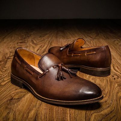 Enlace hasta el talón plano hombres Slip On Sneakers Alto Top / Bajo Corte Bollos de piel suave