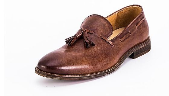 Enlace hasta el talón plano hombres Slip On Sneakers Alto Top / Bajo Corte Bollos de piel suave