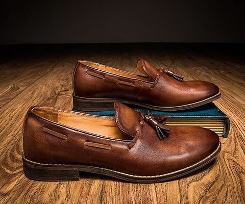 Enlace hasta el talón plano hombres Slip On Sneakers Alto Top / Bajo Corte Bollos de piel suave