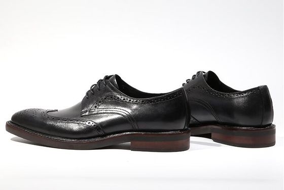 Estilo Derby Hombres Marrón Pantalones de cordón Hombres planos Tejido de cuero Slip On zapatos