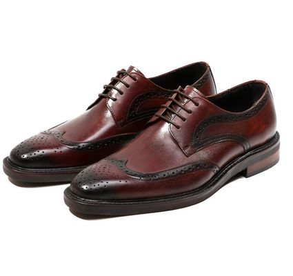 Estilo Derby Hombres Marrón Pantalones de cordón Hombres planos Tejido de cuero Slip On zapatos