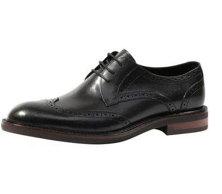 Patrón de cocodrilo negro Vestido de cuero masculino Zapatos de hombre marrón / negro Zapatos de Oxford