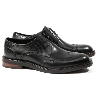 Patrón de cocodrilo negro Vestido de cuero masculino Zapatos de hombre marrón / negro Zapatos de Oxford