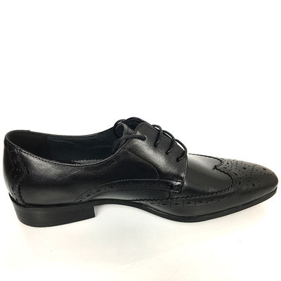 China Mayorista Oxford Italiano de diseño zapatos de moda de lujo hombres Oxford vestido zapatos de boda caucho