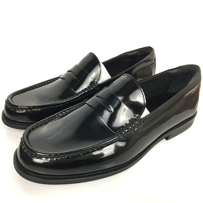 Moda estilo buckle loafers para hombres, Moccasins a medida zapatos de piel sola
