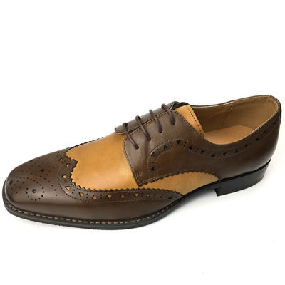 Historia larga Diseño clásico Hombres zapatos de novia de cuero personalizados