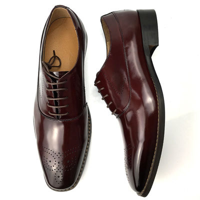 Envases de cuero de vaca y zapatos de oficina de doble cuero para hombres