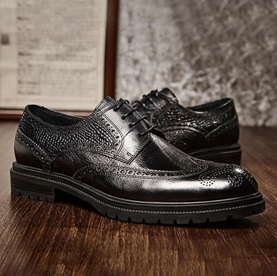Brogues Casual Hombres Vestido de cuero Zapatos Respiradores Oficina Policía Loafer