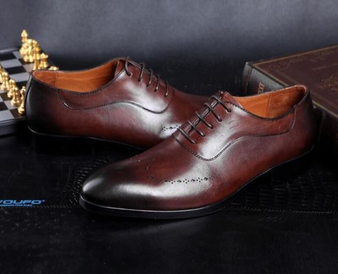 Hombres de moda vestidos formales zapatos, Brogue escondido tacones altos calzado de cuero para hombres