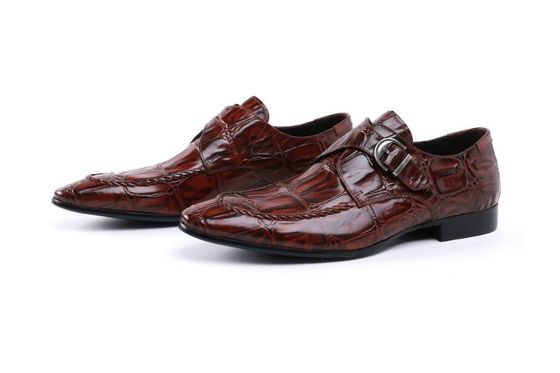 Brogues de cuero brillante hechos a mano zapatos de negocios marrones formales para el uso de fiestas nocturnas